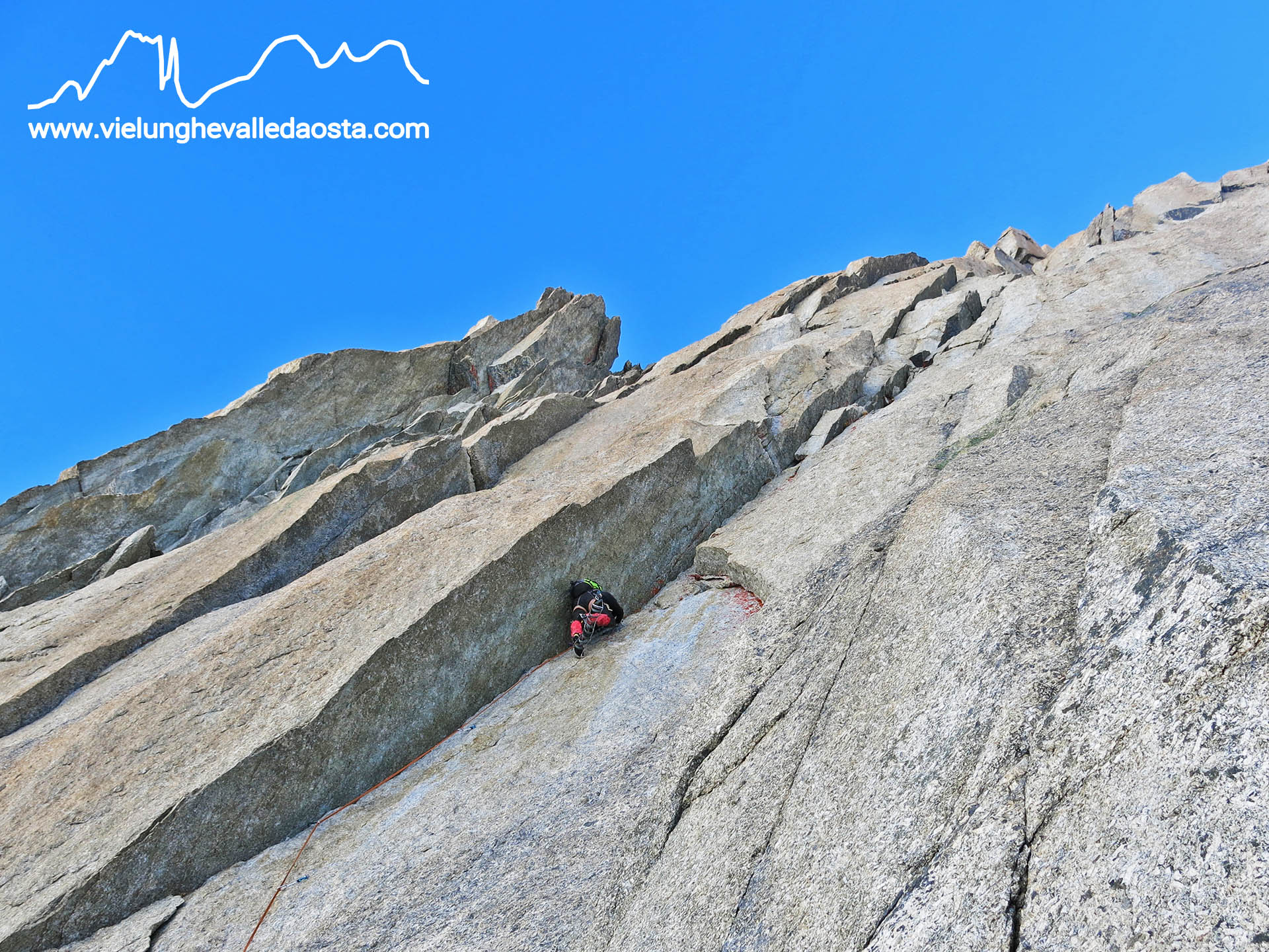 Home - Vie Lunghe Valle d'Aosta - Arrampicata e Alpinismo